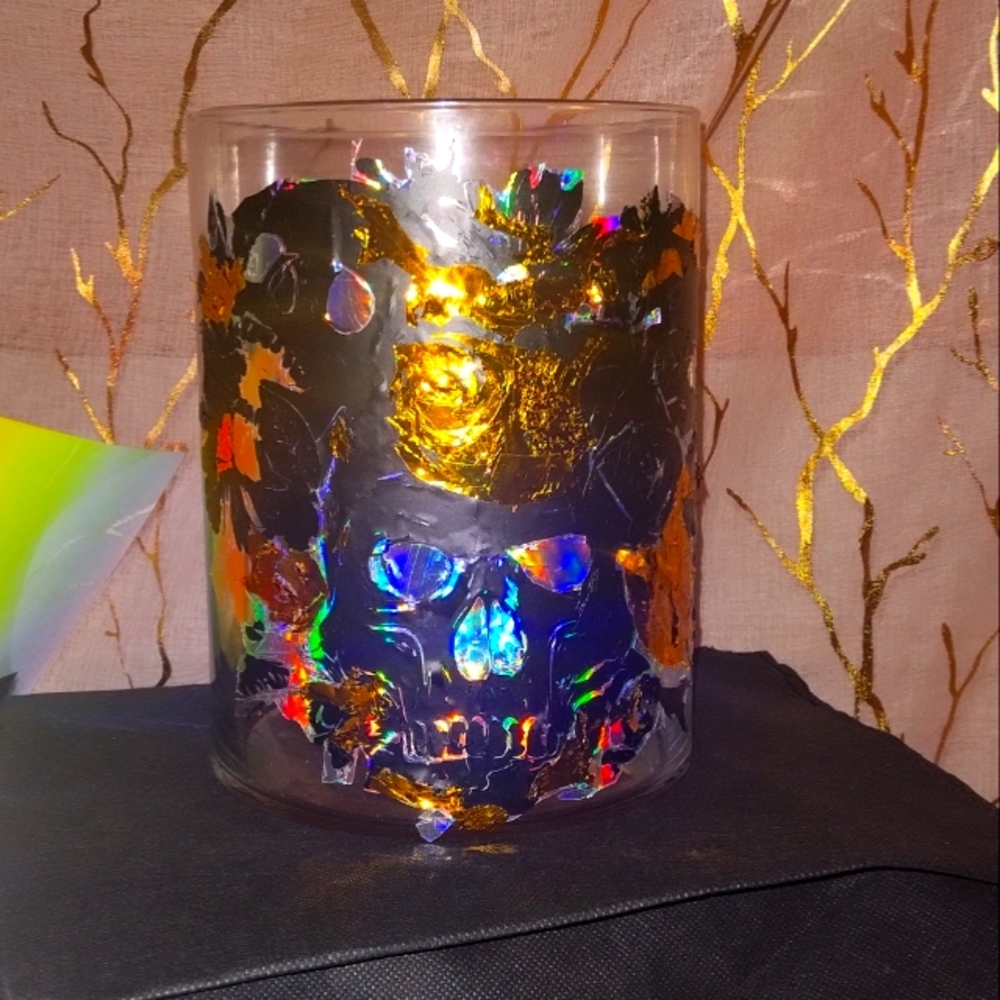 Holographic Tres skeletons n roses